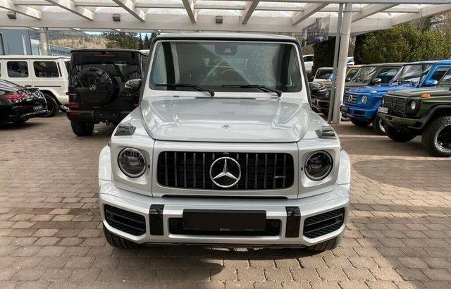 Mercedes-Benz 